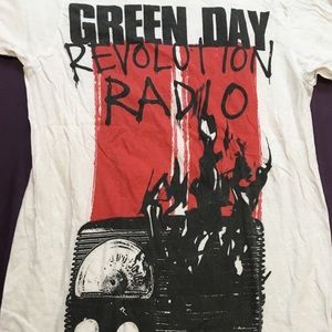 Green Day Revolutionary Radio Tee